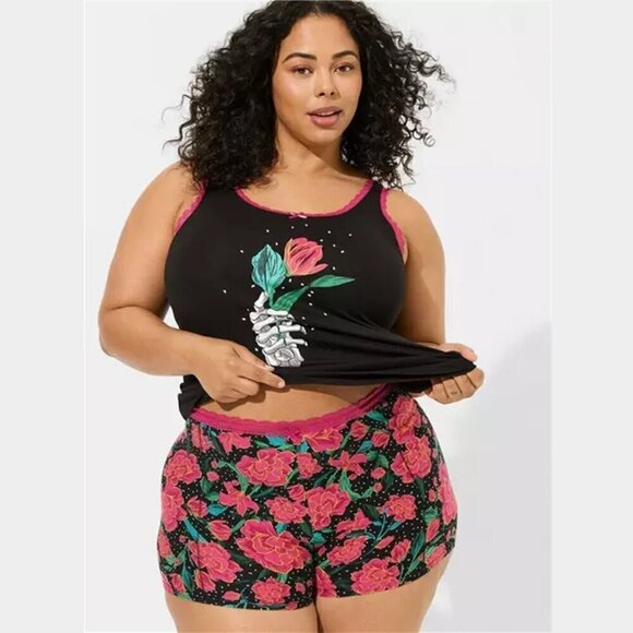 torrid Other - Torrid - Foxy Lace Trim Sleep Boyshort / Booty Short in Jenna Pop Floral & Black